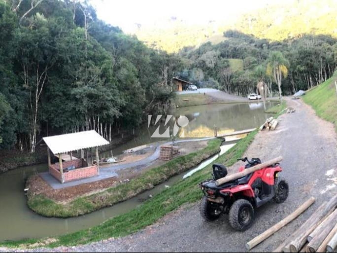 Sítio em Barra Grande, Leoberto Leal. 2 quartos, 140m². Imagem 13 de 14
